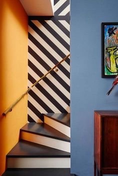 Geometric Patterns in Staircase Wall Design